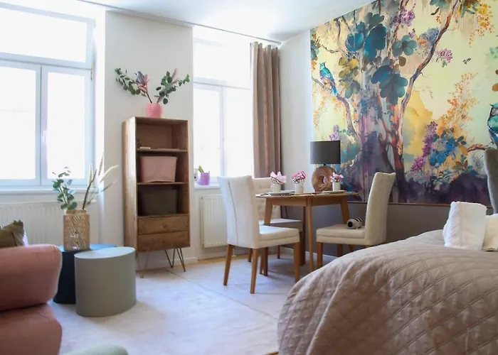Cozy Stylish Apartment *